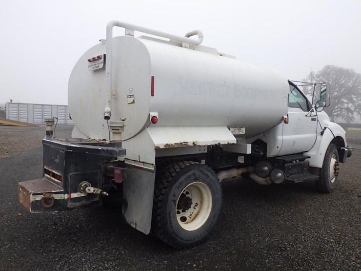 2015-ford-f750-image-5