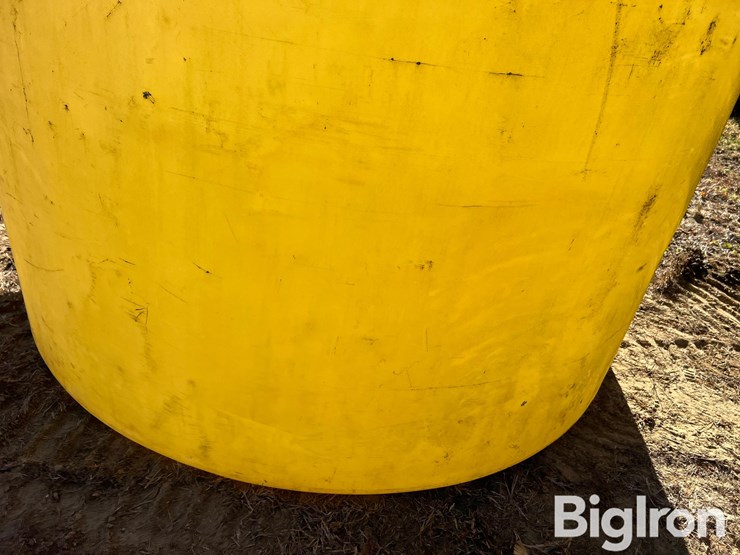 snyder-industries-1600-gal-poly-tank-image-16