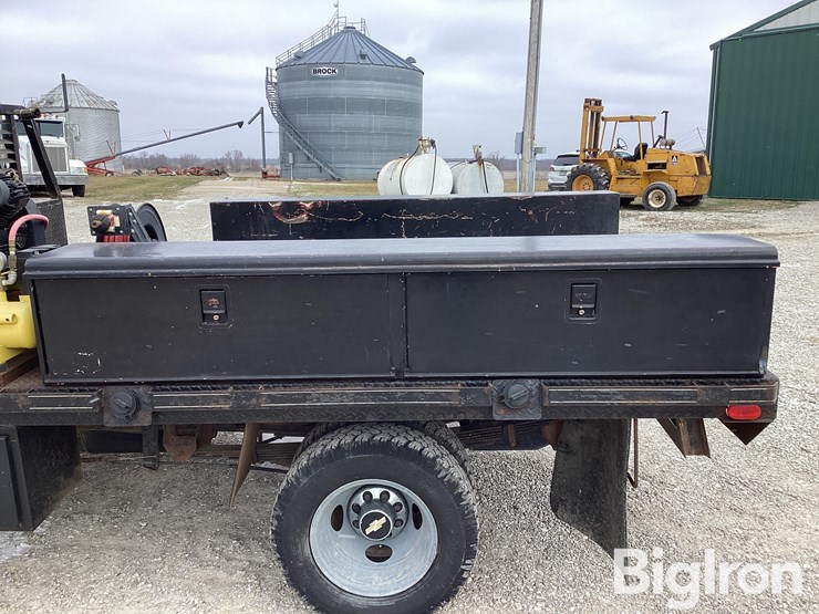 1999-chevrolet-3500-image-19