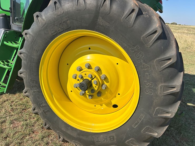 2006-john-deere-7320-image-33