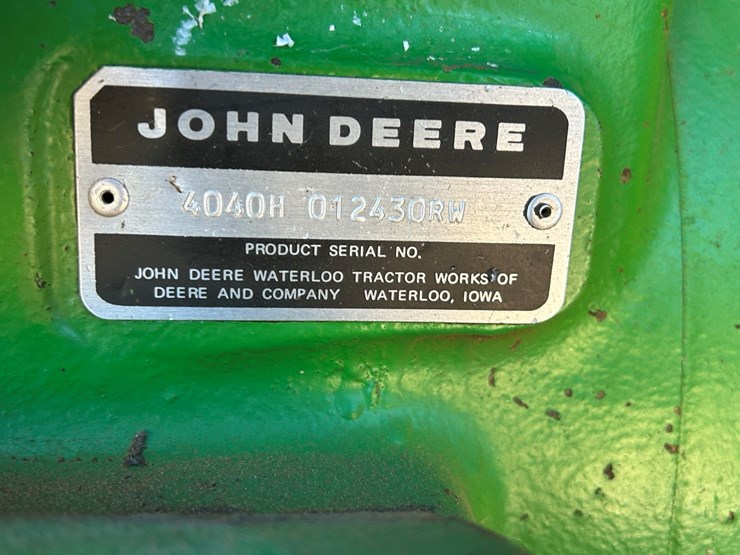 1982-john-deere-4040-image-8