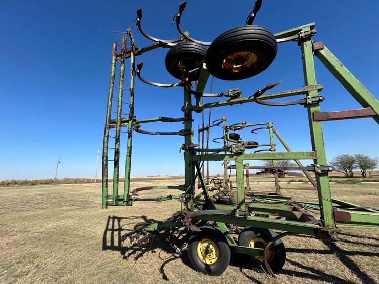 john-deere-1600-image-15