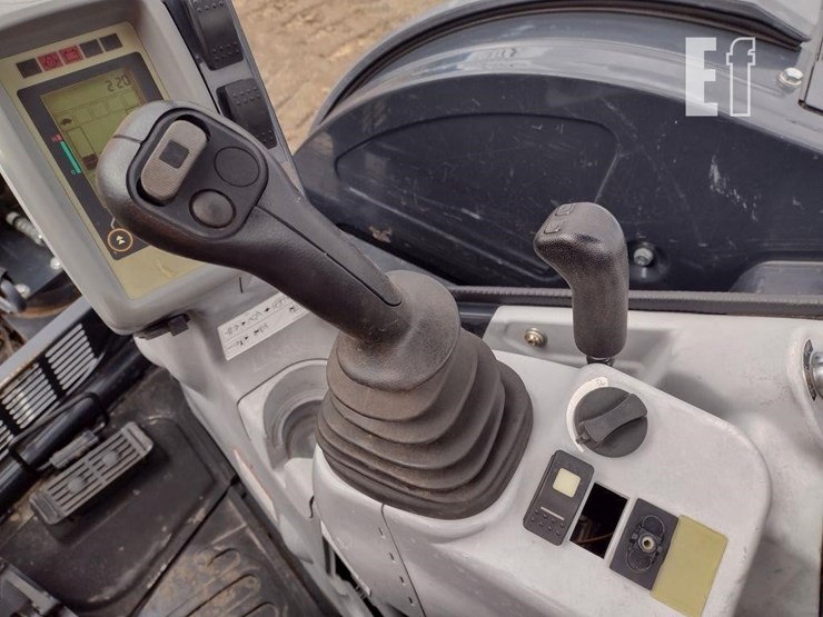 hitachi-zx50u-5n-image-8