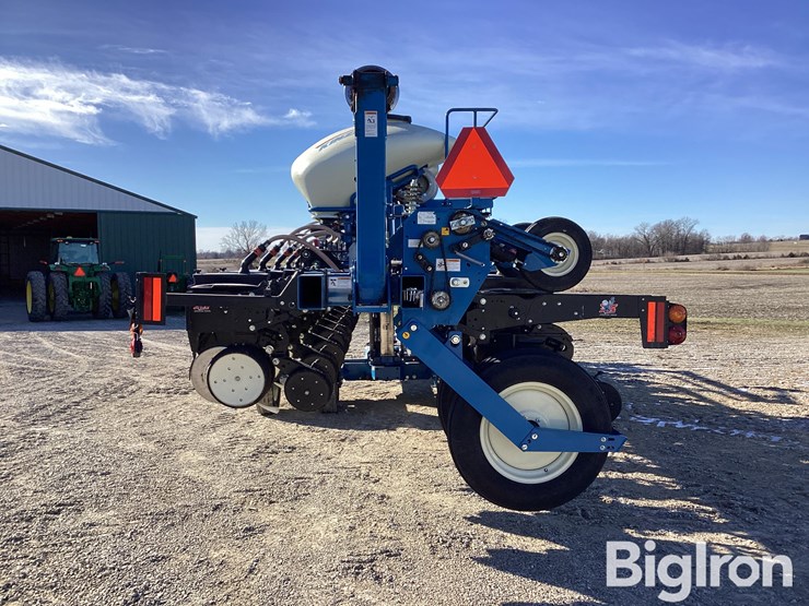 2017-kinze-3600-image-6