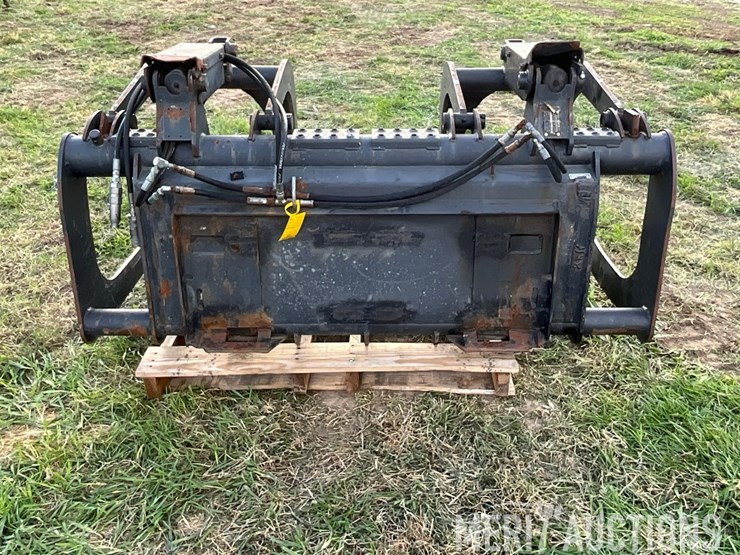 bobcat-72in.-grapple-bucket-image-7