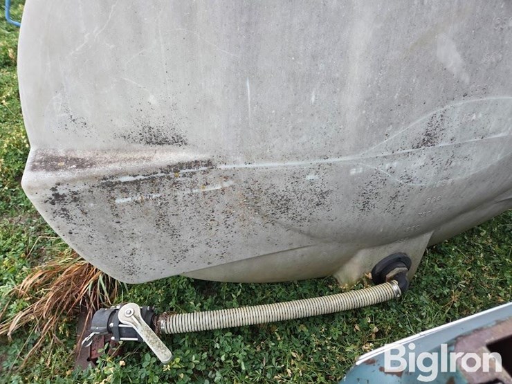 poly-storage-tank-image-16