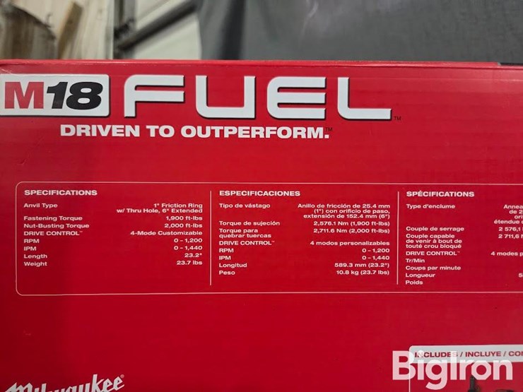 milwaukee-1"-battery-operated-impact-wrench-image-9