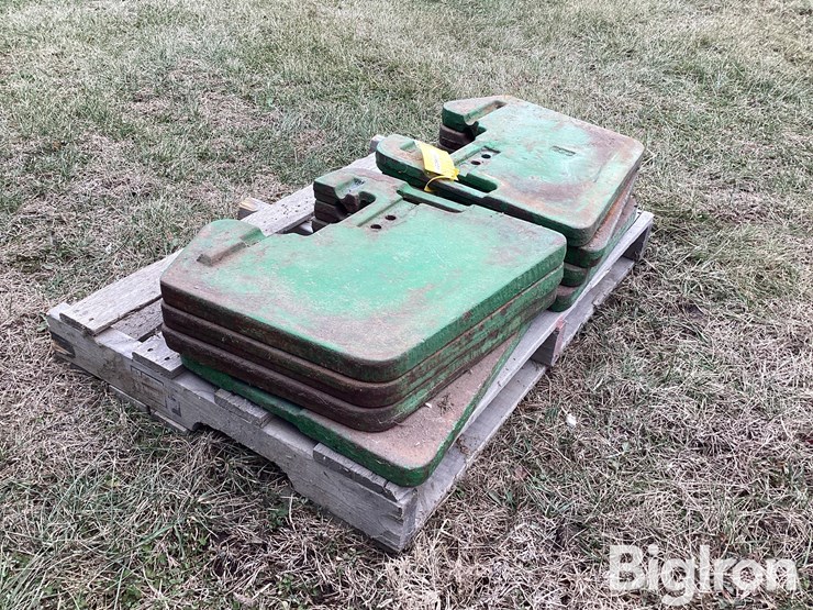 john-deere-suitcase-weights-image-3