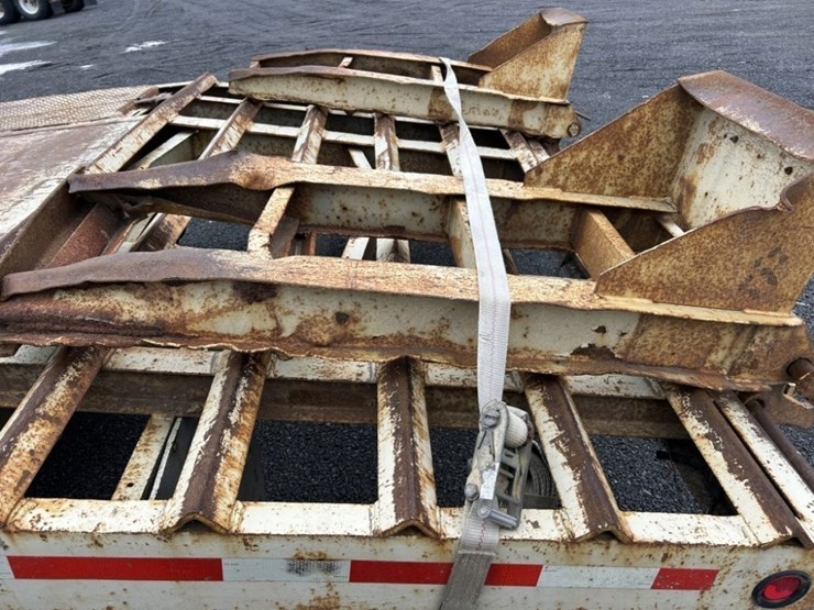 1993-interstate-24'-t/a-equipment-trailer-image-19