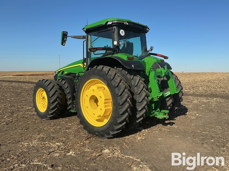 2024-john-deere-8r-370-image-7