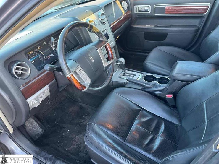 2006-lincoln-zephyr-image-6