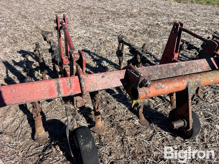 3-pt-4-row-cultivator-image-11
