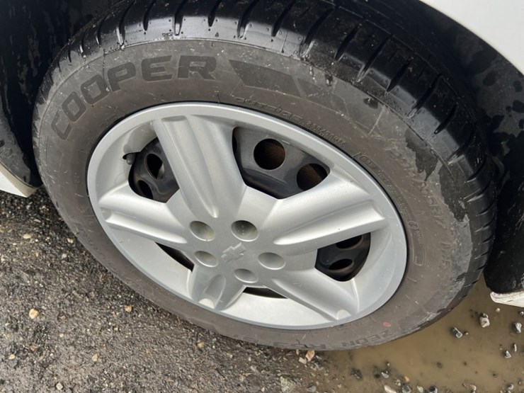 2014-chevrolet-impala-sedan-image-17