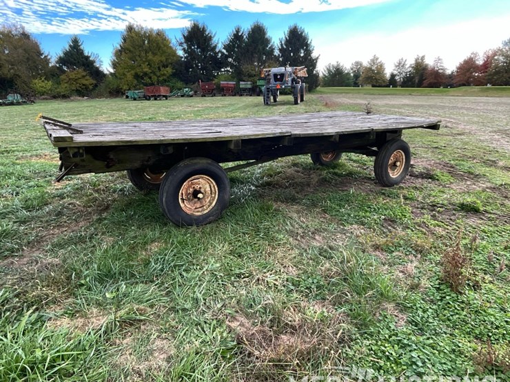 hay-rack-on-running-gear-image-5