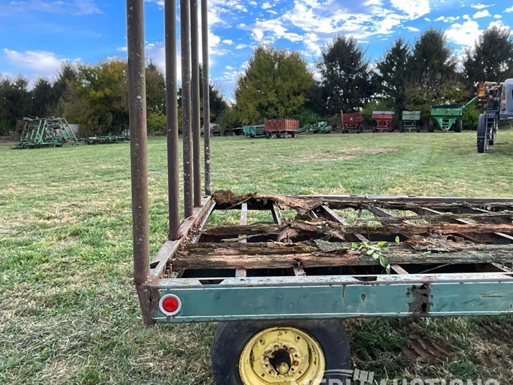 hay-rack-on-john-deere-running-gear-image-35