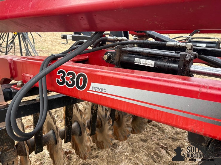 2012-case-ih-330-image-18