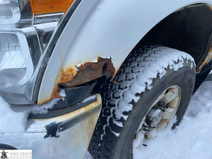 2013-ford-f350-image-18