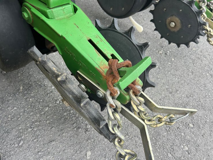 john-deere-1770-image-38