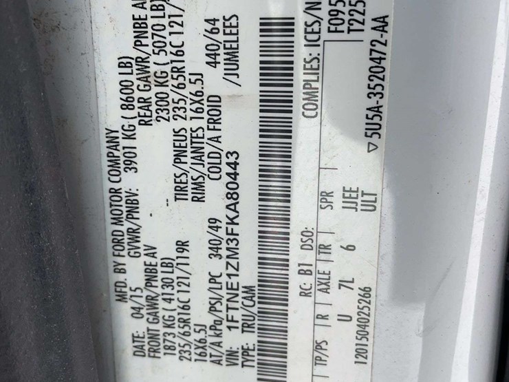 2015-ford-transit-image-11