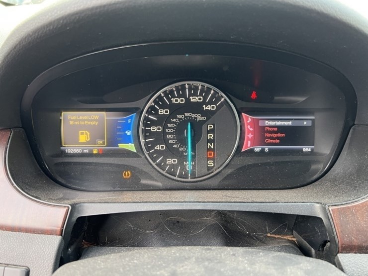 2013-ford-edge-image-31