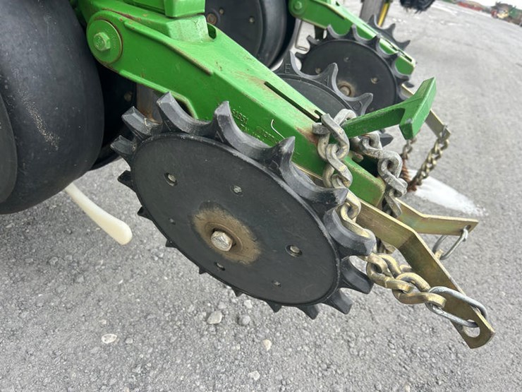 john-deere-1770-image-39