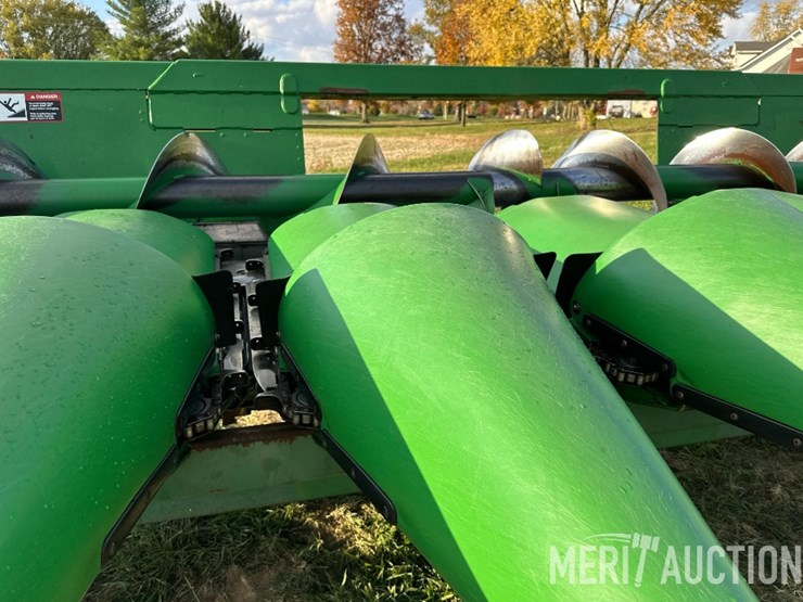 john-deere-608c-image-20