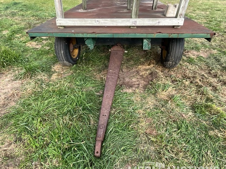 20ft.-hay-rack-with-steel-deck-image-12