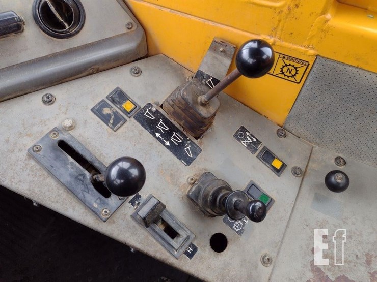 2001-volvo-a25c-image-11