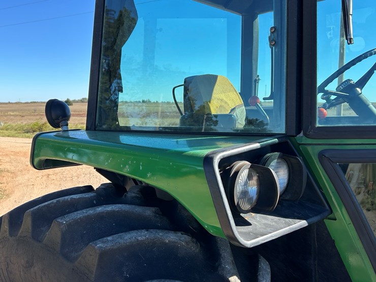 1982-john-deere-4040-image-22