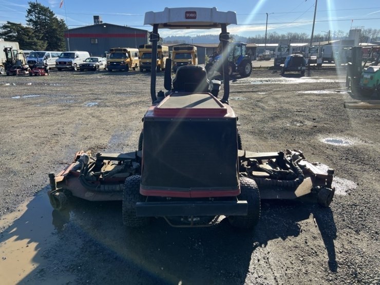 2011-toro-groundsmaster-4000d-4wd-rotary-mower-image-5