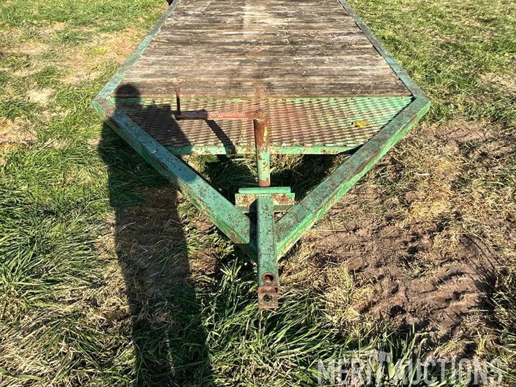 john-deere-implement-trailer-image-10