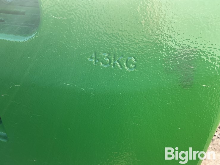 2024-john-deere-8r-370-image-16