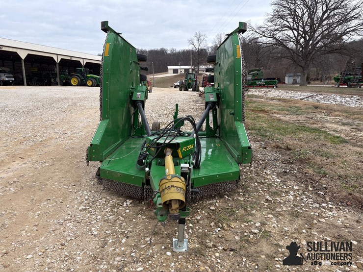 2023-john-deere-fc20m-image-2
