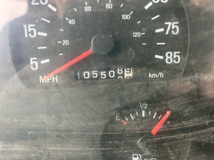 2002-sterling-l7500-image-30