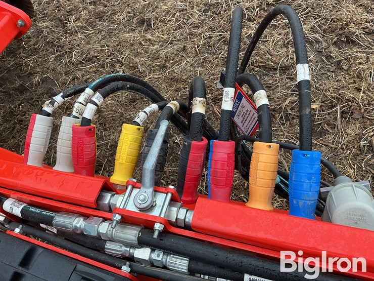 2020-kuhn-krause-excelerator-8005-40’-vertical-tillage-image-12