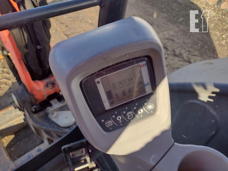 kubota-u35-4-image-8