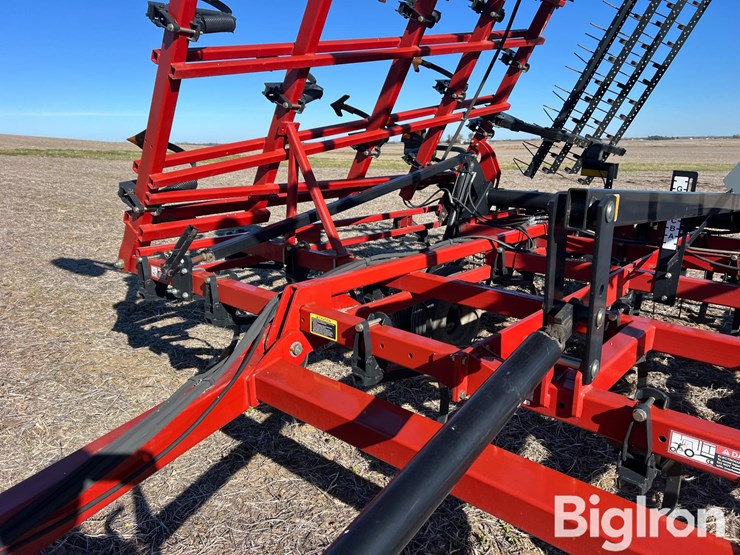 2014-case-ih-200-image-16