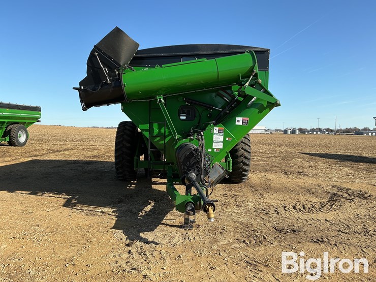 2014-brent-1196-image-2