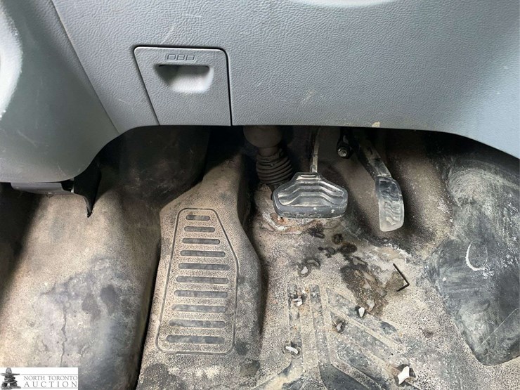 2016-ford-transit-image-60