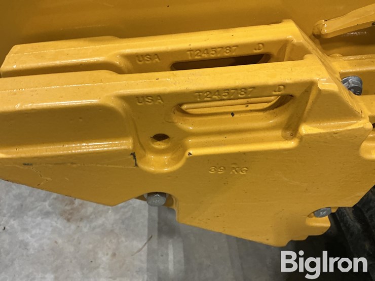 2023-deere-333g-image-12