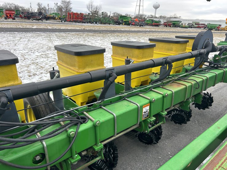 john-deere-1770-image-17