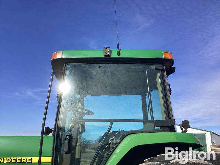 1995-john-deere-8200-image-18