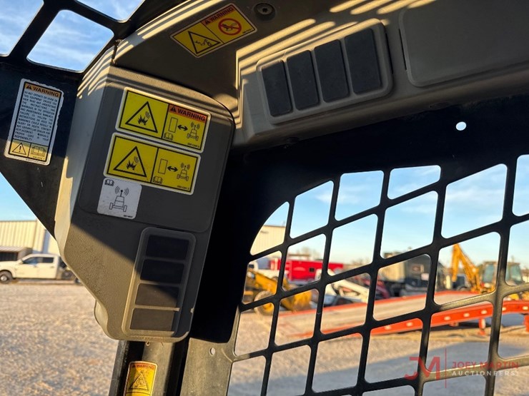 2009-caterpillar-289c-image-18