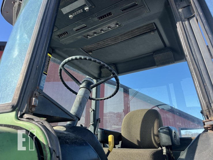 john-deere-4440-image-20