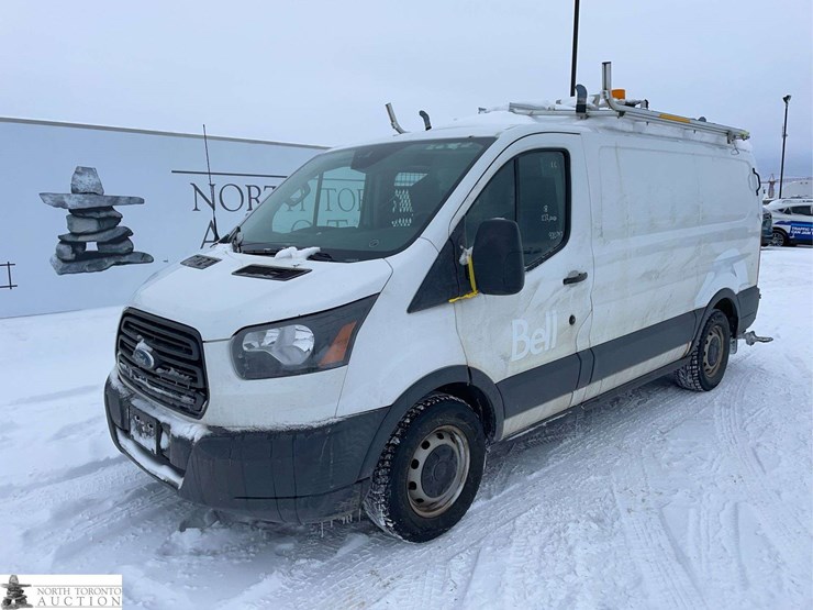2018-ford-transit-image-1