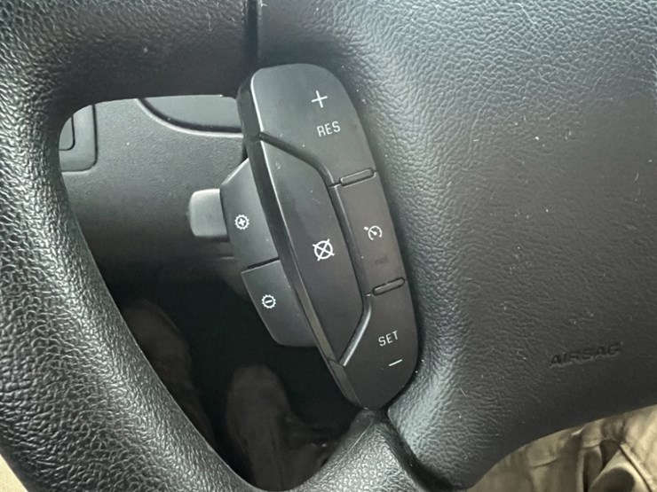 2014-chevrolet-impala-sedan-image-26