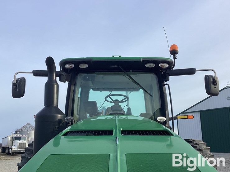 2014-john-deere-8320r-image-12