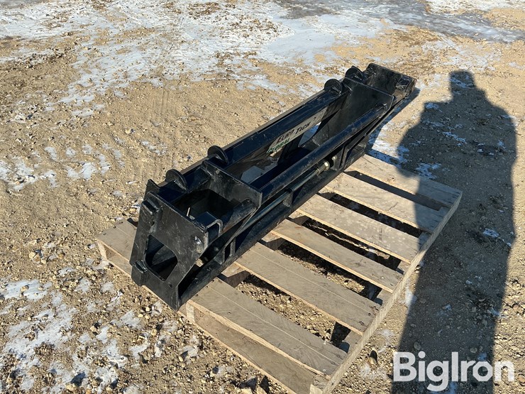 mds-skid-loader-to-euro-mount-adapter-image-3