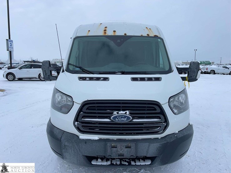 2017-ford-transit-image-8