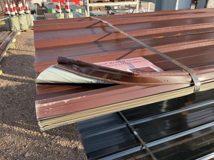 (30)-3ft-x-16ft-brown-metal-roof-panels,-image-3